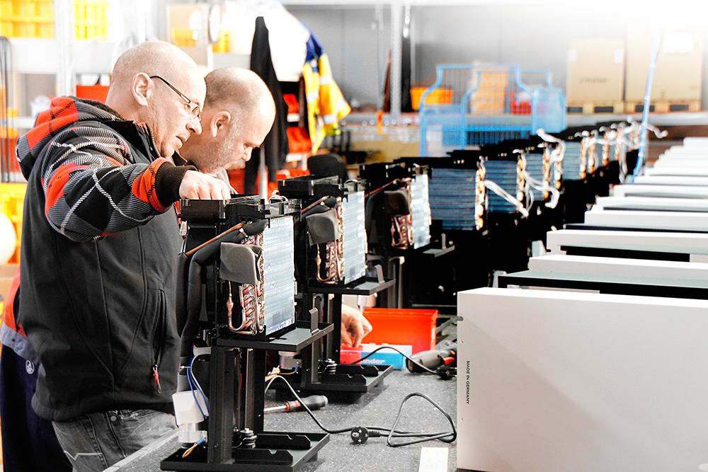 A TTK 105 S ipari párátlanítót tapasztalt és képzett szakdolgozók gyártják Heinsbergben.